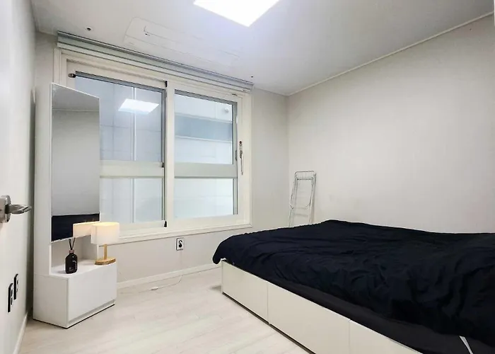 양평역 도보 2분 투베드룸 Two-bedroom 9 Apartment Seoul
