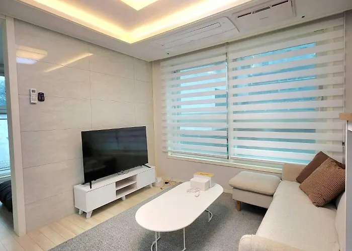 양평역 도보 2분 투베드룸 Two-bedroom 9
