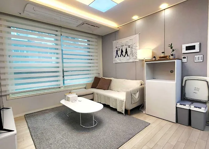 양평역 도보 2분 투베드룸 Two-bedroom 9